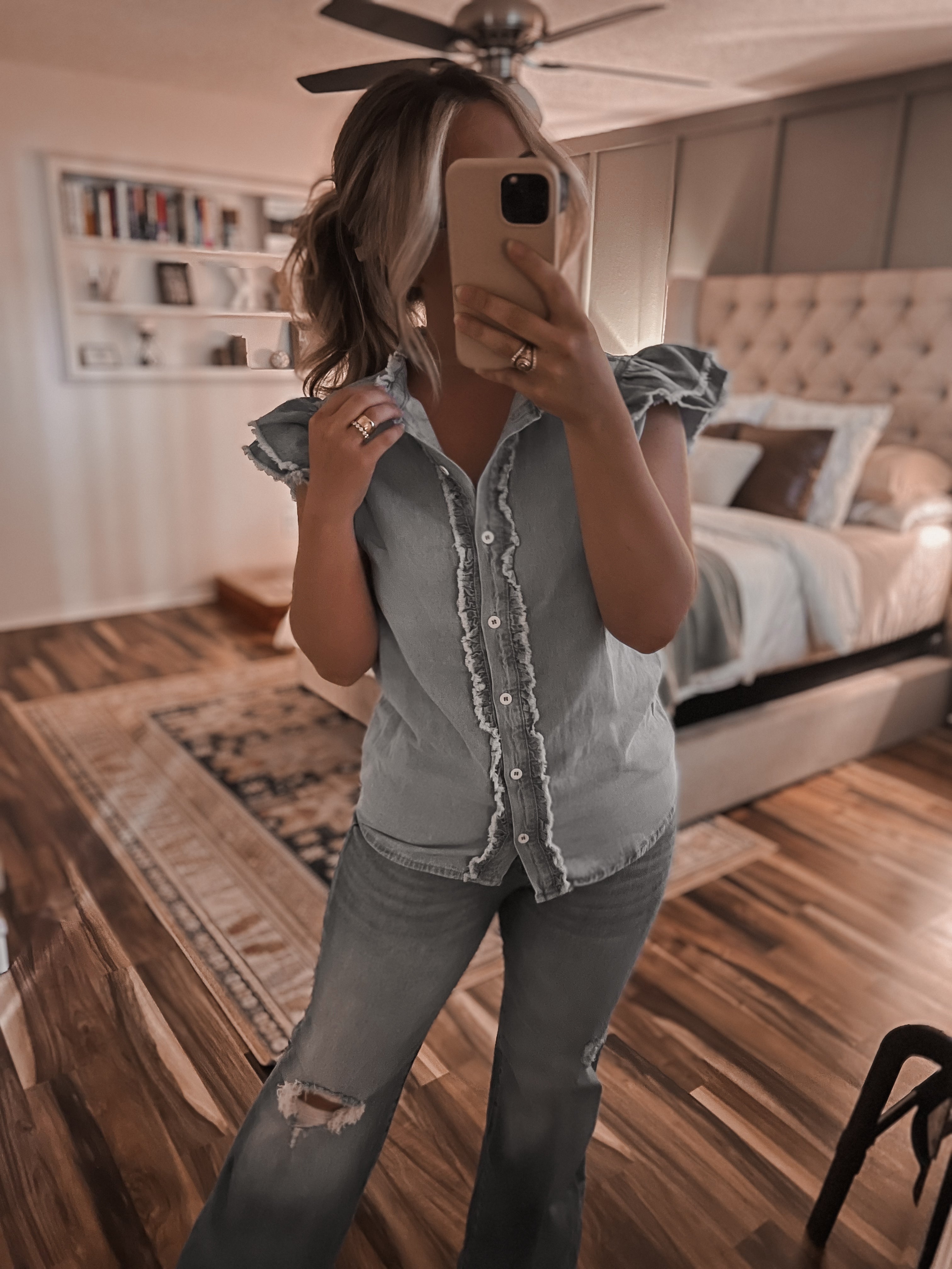 "Dime box" Denim Top