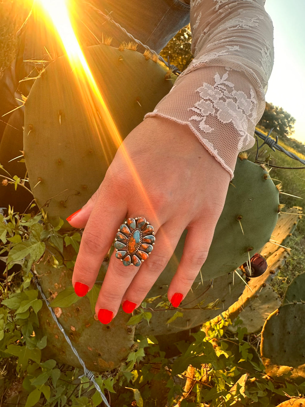 Genuine Turquoise Spiny Oyster Blossom Ring